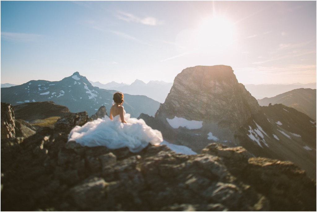 glacier helicopters revelstoke elopement bride at ghost ridge