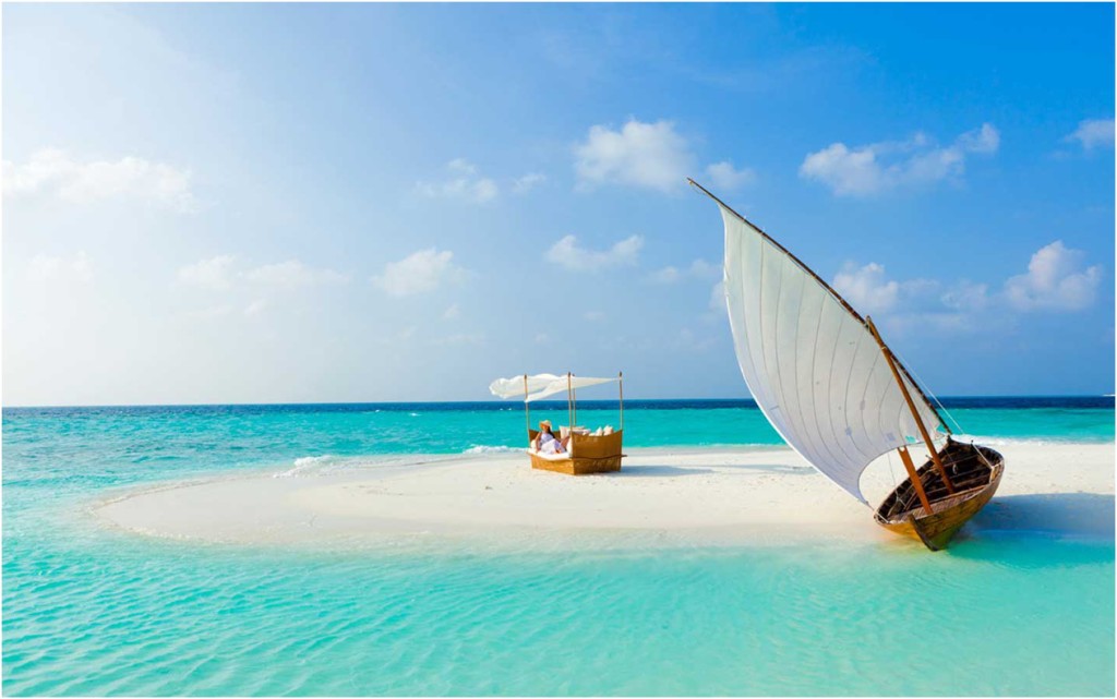 destination elopement dream location tahiti and the maldives