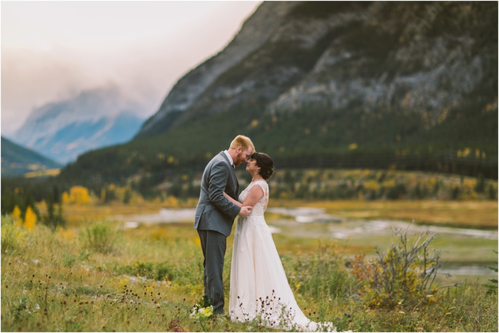 bride and groom at kananaskis delta lodge fall wedding