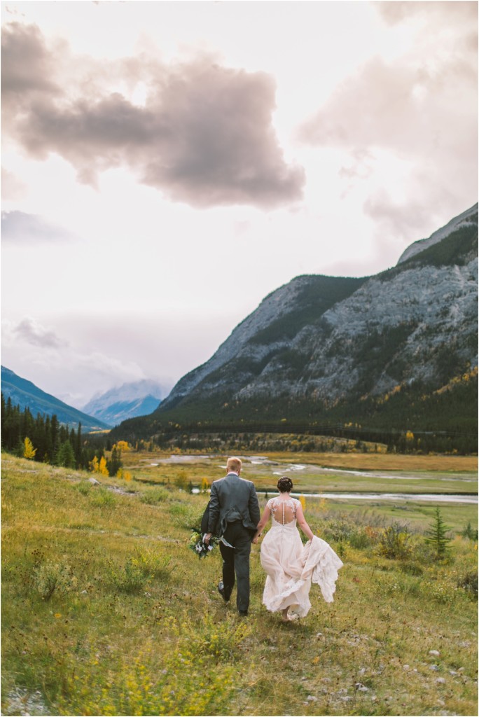 bride and groom at kananaskis delta lodge fall wedding