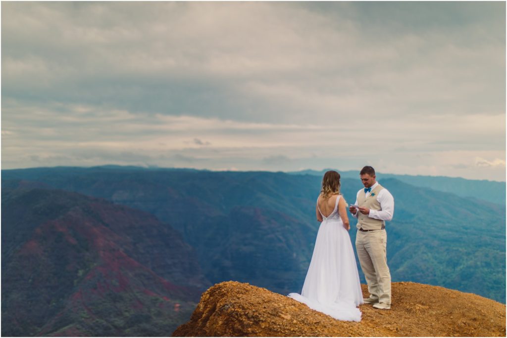 adventure elopement on kauai koke'e mountains wiamea canyon